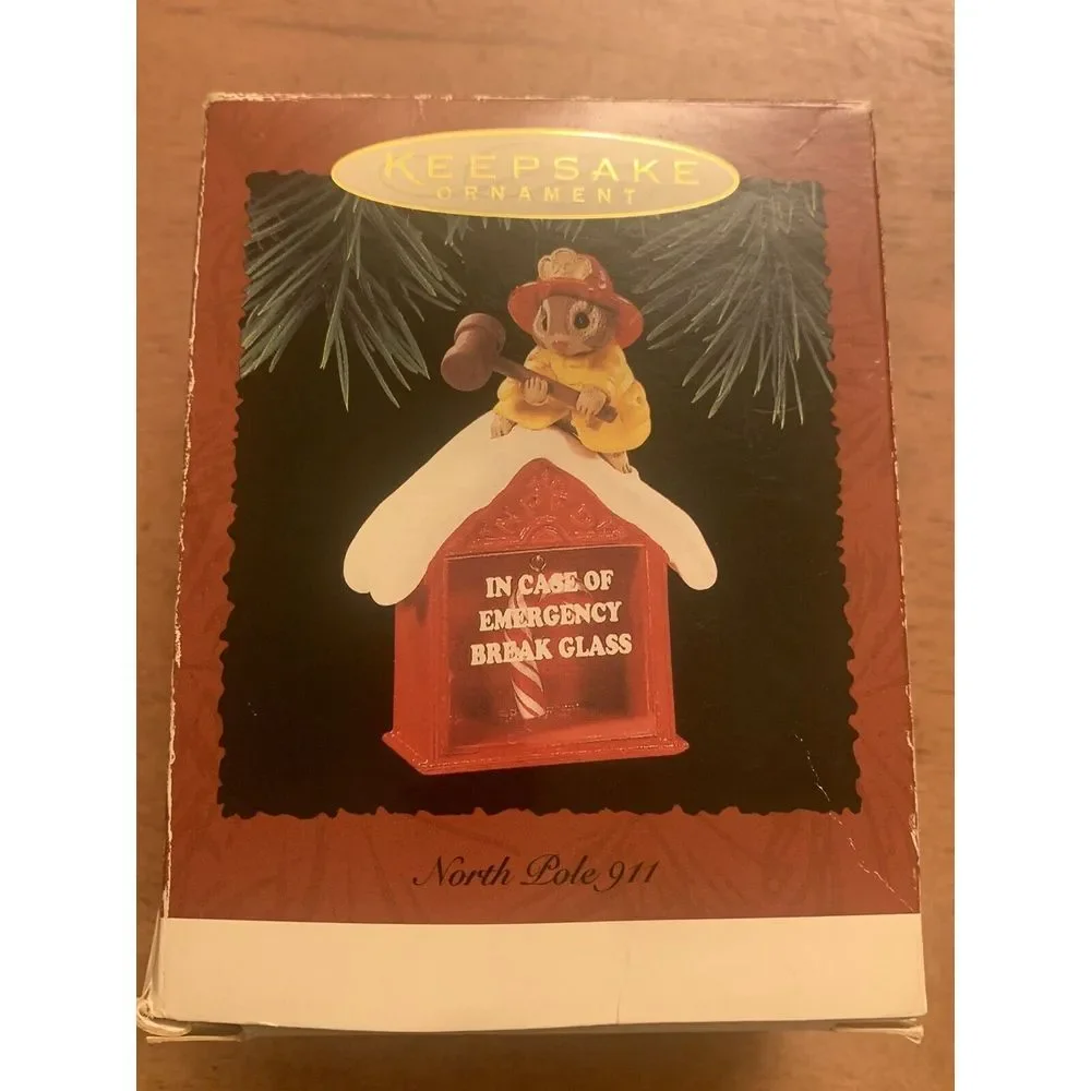 Hallmark Keepsake Christmas Ornament‎ North Pole 911 Chipmunk Fire Fighter 1995